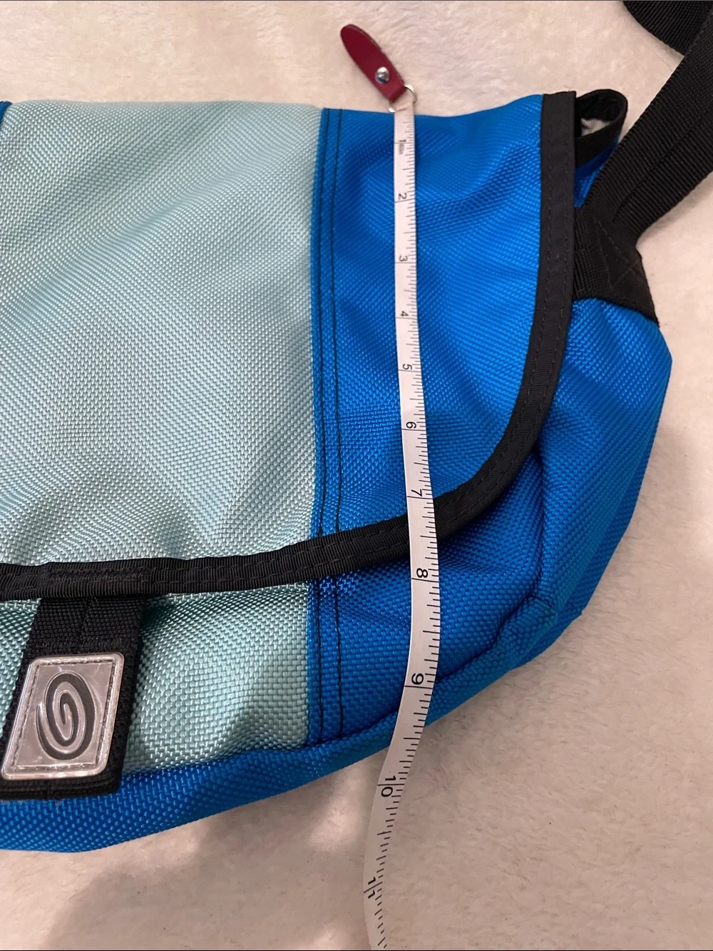 Timbuk2 crossbody bag